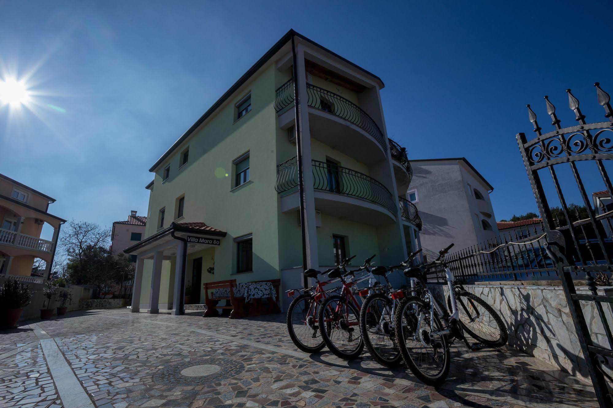 Apartments Villa Mara Rovinj Luaran gambar