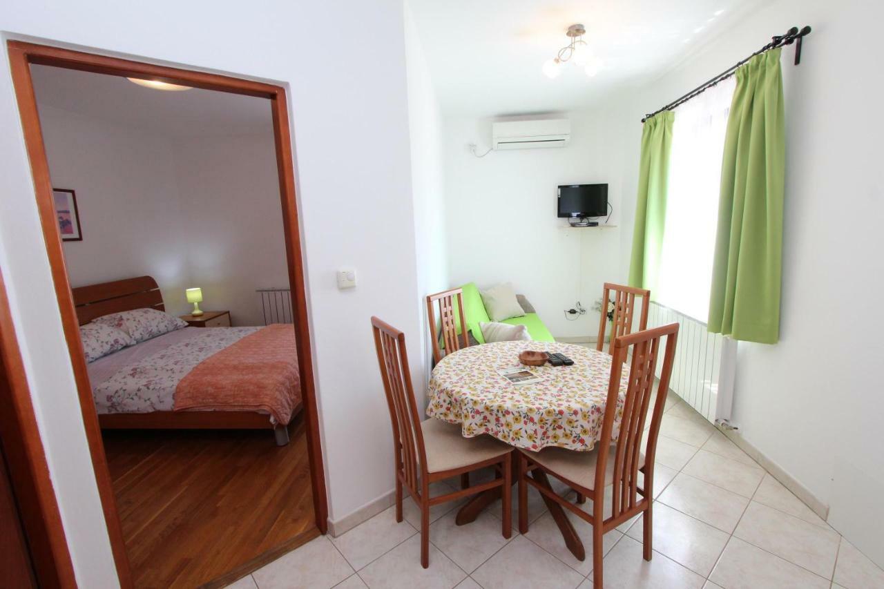 Apartments Villa Mara Rovinj Luaran gambar