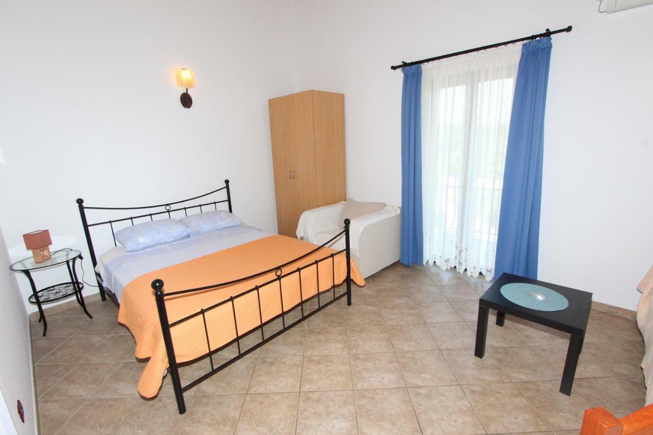 Apartments Villa Mara Rovinj Luaran gambar
